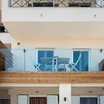 Brou\'S Apartments